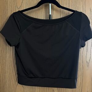 Buffbunny boatneck cropped tee